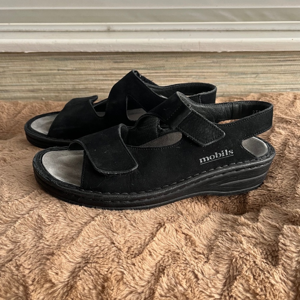 Mephisto Mobils Hand Made Black Walking Sandal Size 38 - Picture 3 of 13